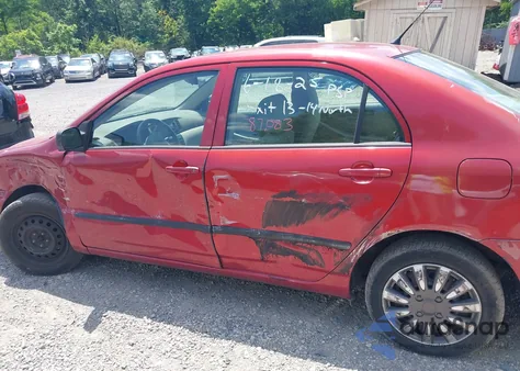 2005 Toyota Corolla Ce z USA, uszkodzony, nr VIN 2T1BR32EX5C472180